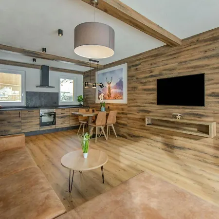 Golden Lodges With Ski Storage Lejlighed *