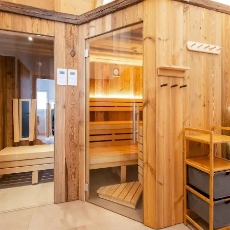 Golden Lodges With Ski Storage Lejlighed *