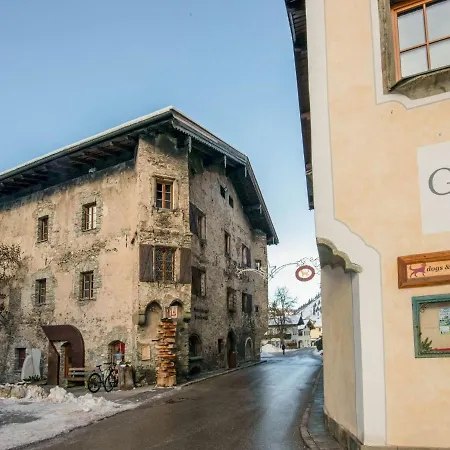 Golden Lodges With Ski Storage Lejlighed